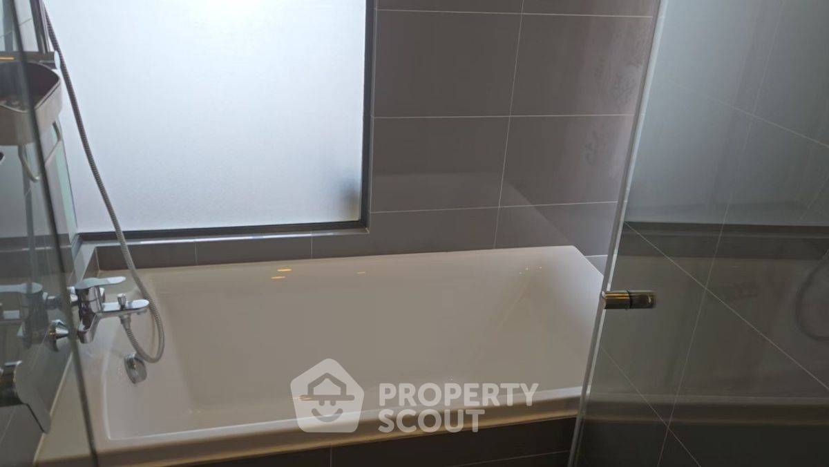 picture 2-BR Condo at Q Chid Lom - Phetchaburi near BTS Chit Lom (ID 2189224) - 4/7