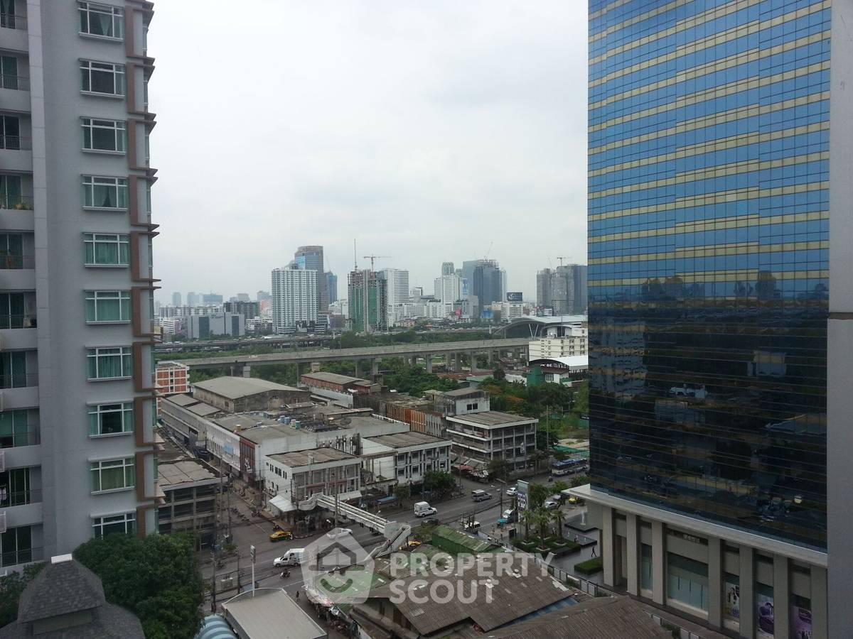 รูป คอนโด 1-ห้องนอน ที่ เซอร์เคิล คอนโดมิเนียม ใกล้ MRT เพชรบุรี (ID 514282) - รูปที่ 2/8