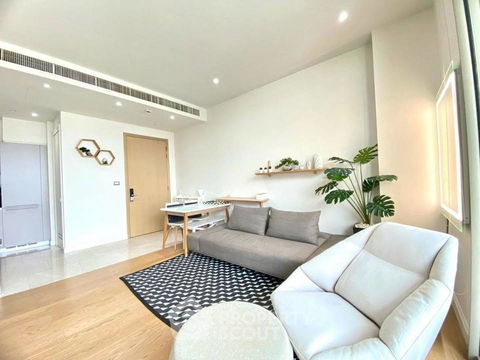 1-BR Condo at Magnolias Waterfront Residences near BTS Saphan Taksin (ID 2106698)