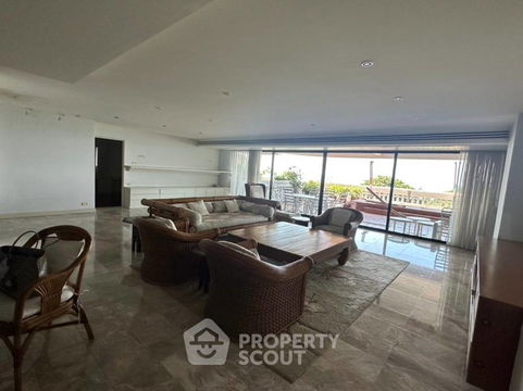 3-BR Condo at Sunrise Beach Resort And Residence in Na Chom Thian (ID 1998509)
