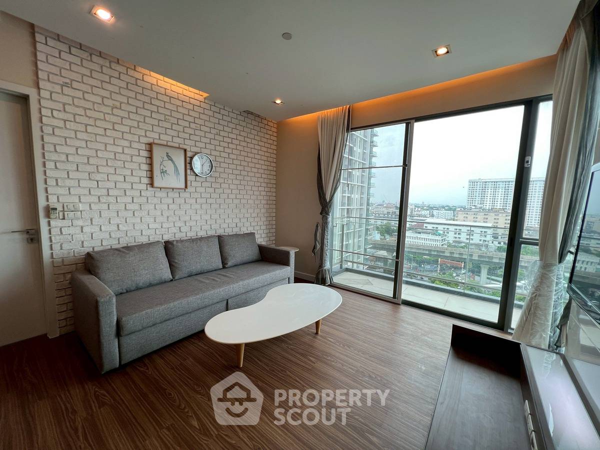 picture 2-BR Condo at The Room Sukhumvit 62 near BTS Punnawithi (ID 2180219) - 1/28