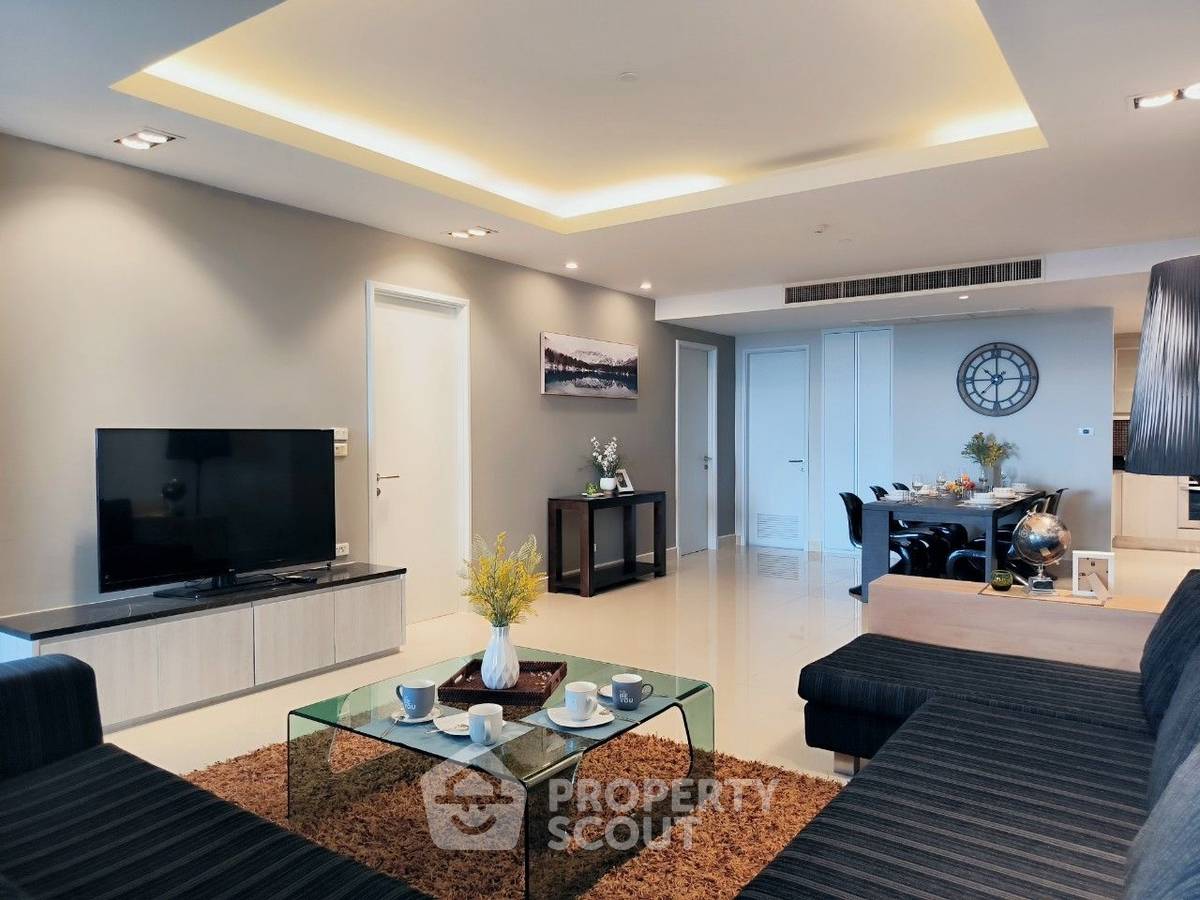 รูป คอนโด 2-ห้องนอน ที่ ลา รอยัล ใกล้ เมืองพัทยา (ID 2132427) - รูปที่ 2/13