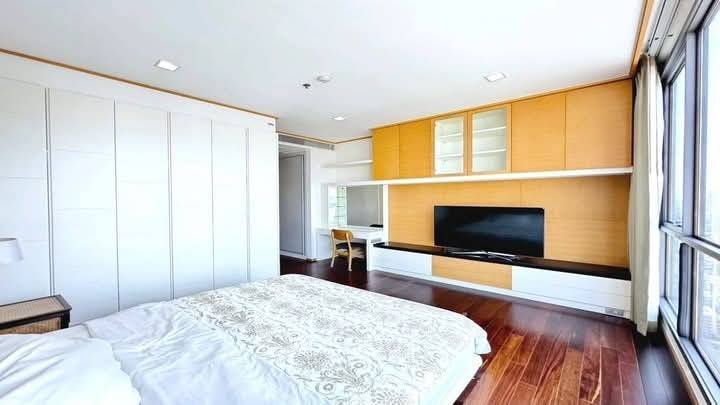 picture 2-BR Condo at Hyde Sukhumvit 13 Condominium near BTS Nana (ID 2077151) - 2/8