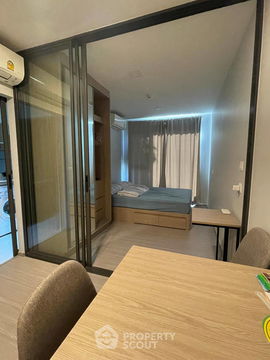 1-BR Condo at The Privacy S101 near BTS Punnawithi (ID 1923852)