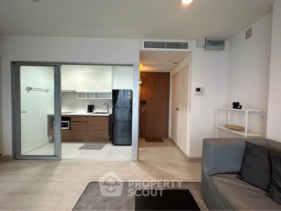 picture 2-BR Condo at Fuse Chan-Sathorn close to Thanon Chan (ID 2182327) - 4/15