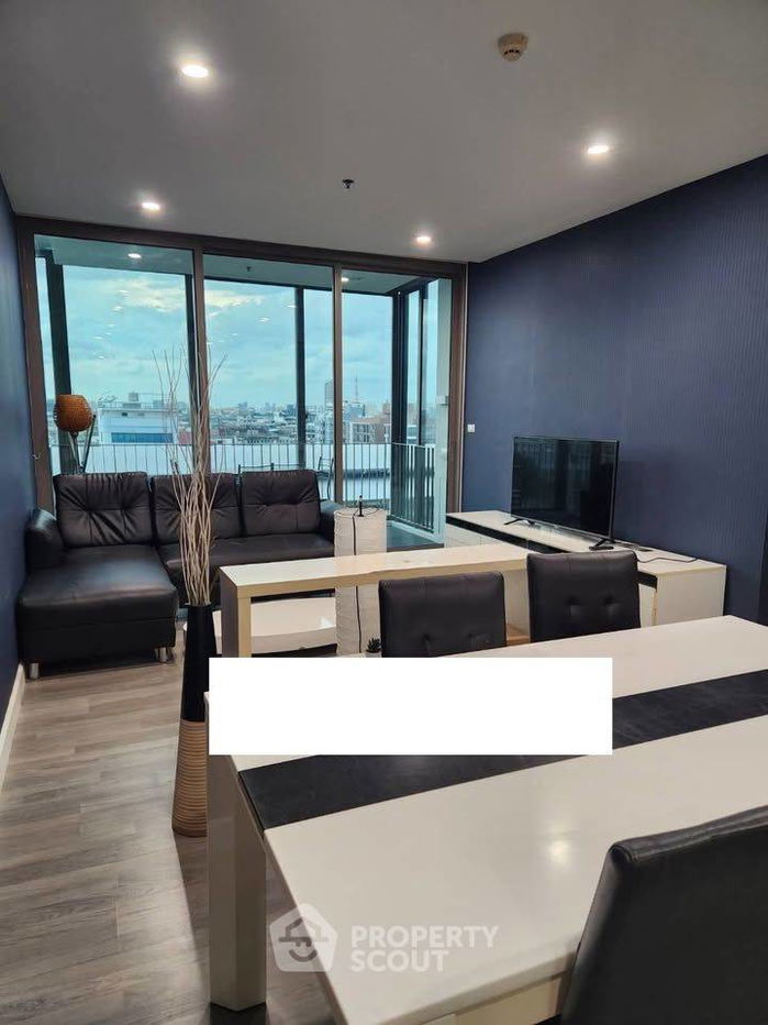 picture 2-BR Condo at The Room Bts Wongwianyai near BTS Wongwian Yai (ID 2189885) - 8/10