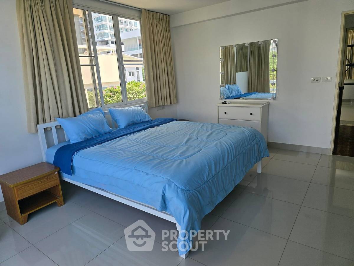 picture 4-BR Condo at Chom Talay Resort Condominium close to Pattaya (ID 1885768) - 16/30