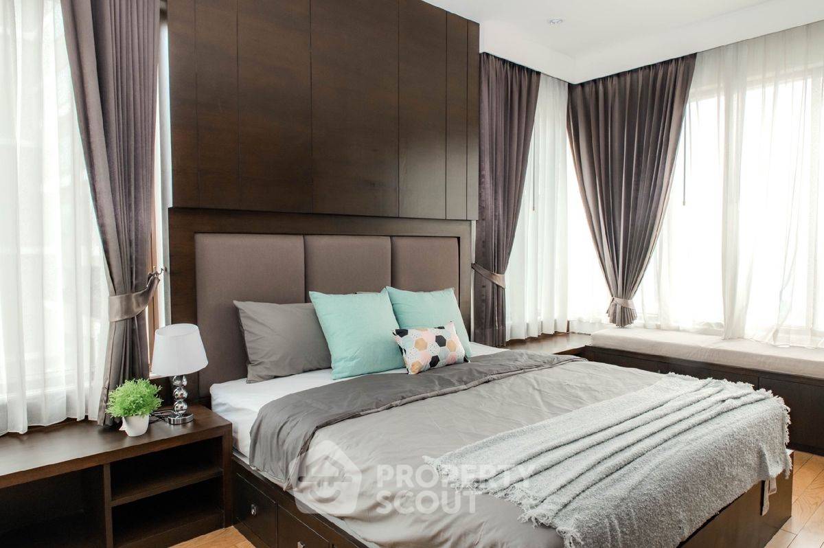 รูป คอนโด 2-ห้องนอน ที่ ดิ เอ็มโพริโอ เพลส ใกล้ BTS พร้อมพงษ์ (ID 2102874) - รูปที่ 6/30