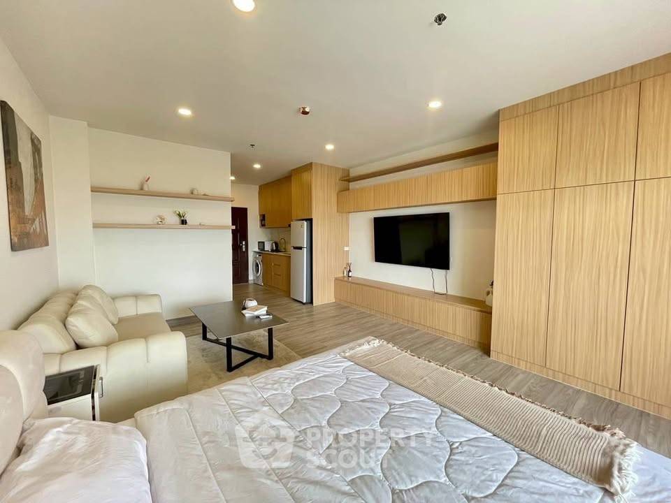 picture 1-BR Condo at View Talay 8 Condominium Jomtien close to Jomtien Beach (ID 2183494) - 5/19
