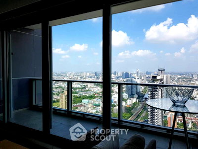 ขายคอนโด : คอนโด 2-ห้องนอน ที่ เดอะ ริเวอร์ คอนโดมิเนียม ใกล้ BTS สะพานตากสิน (ID 982835)