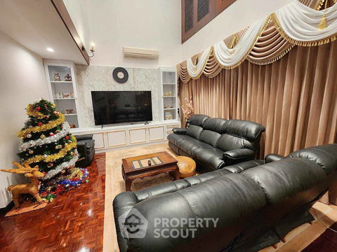 3-BR Condo at Jomtien Beach Penthouses Condominium close to Jomtien Beach (ID 1513877)