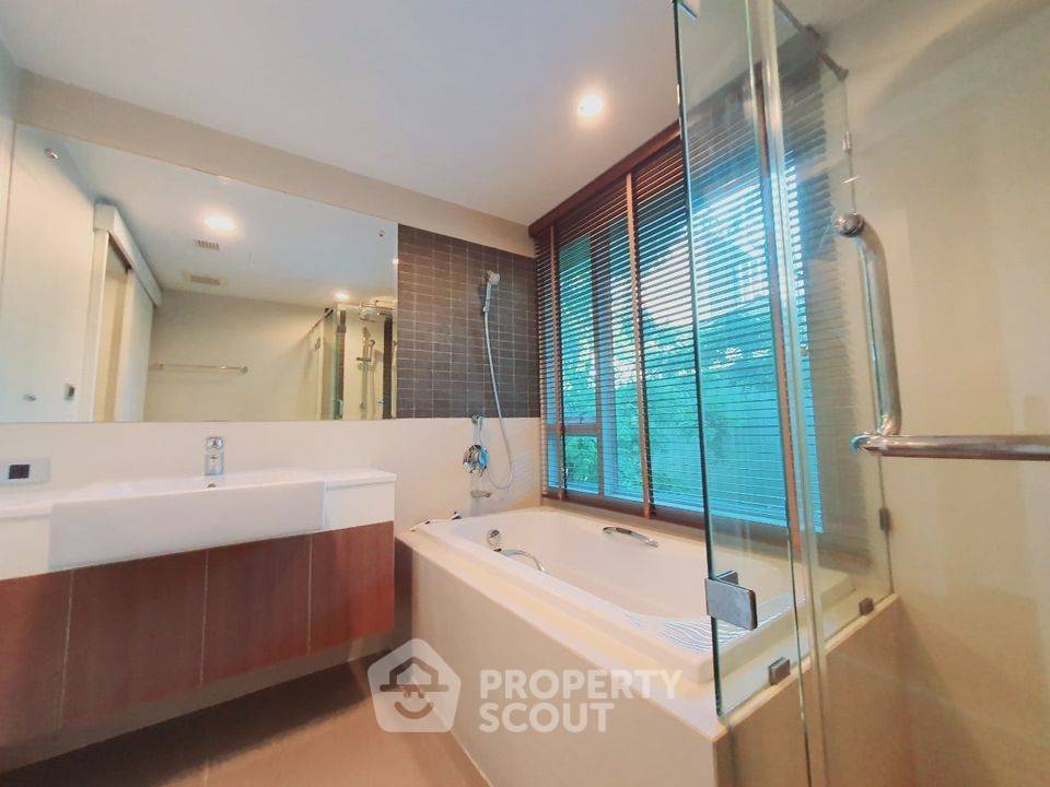 รูป คอนโด 1-ห้องนอน ที่ เดอะ เครส สุขุมวิท 49 ใกล้ BTS ทองหล่อ (ID 450586) - รูปที่ 3/8