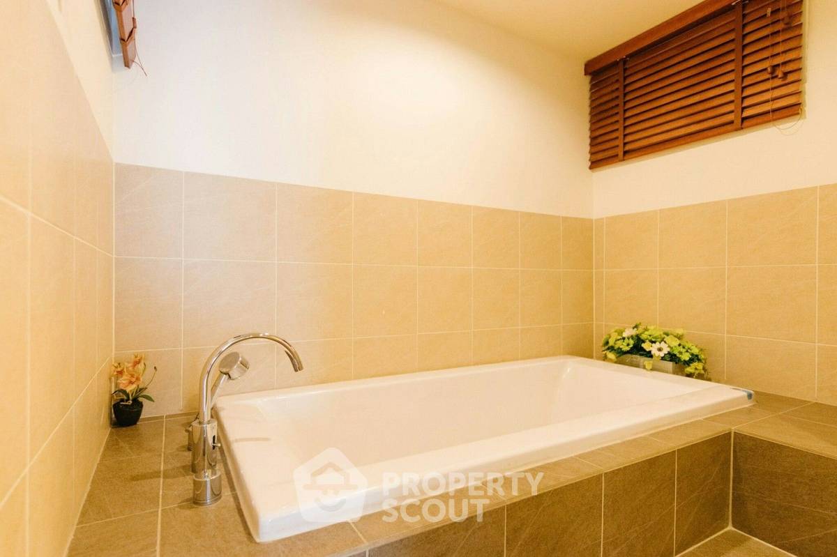 รูป คอนโด 2-ห้องนอน ที่ ซีริดจ์หัวหิน ใกล้ เมมโมรี่ เฮาส์ คาเฟ่ หัวหิน (ID 1438579) - รูปที่ 5/13