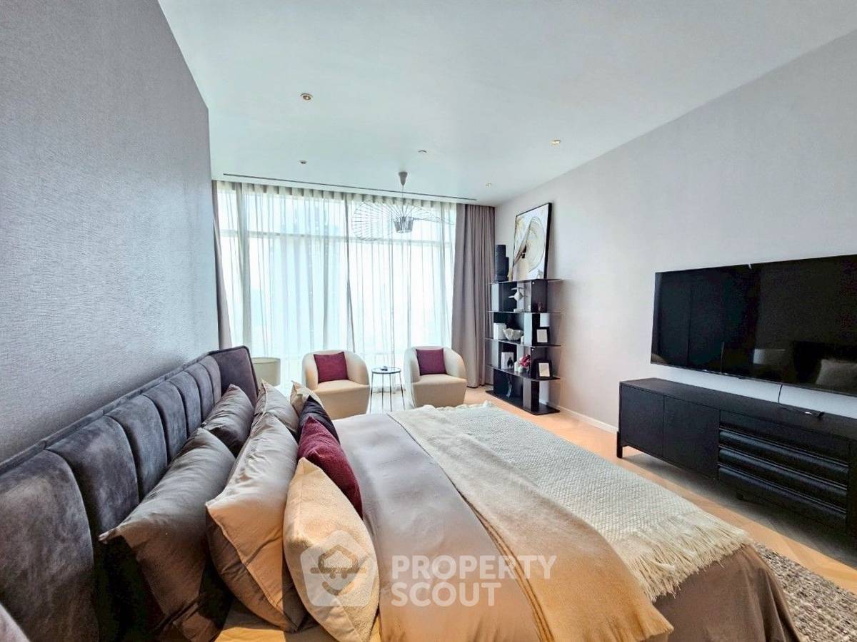 picture 3-BR Condo at Four Seasons Private Residences Bangkok near BTS Saphan Taksin (ID 2187250) - 15/17