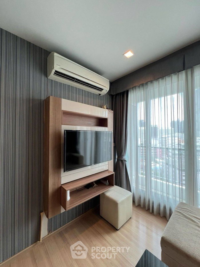 รูป คอนโด 1-ห้องนอน ที่ ริธึ่ม สาทร ใกล้ BTS สะพานตากสิน (ID 2178274) - รูปที่ 2/9