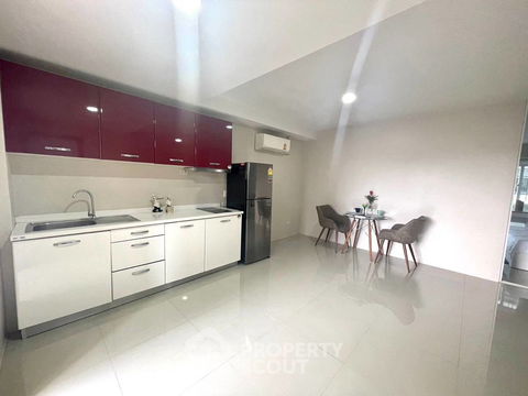 1-BR Condo at Grand View Condo close to Baan Amphur (ID 1444048)