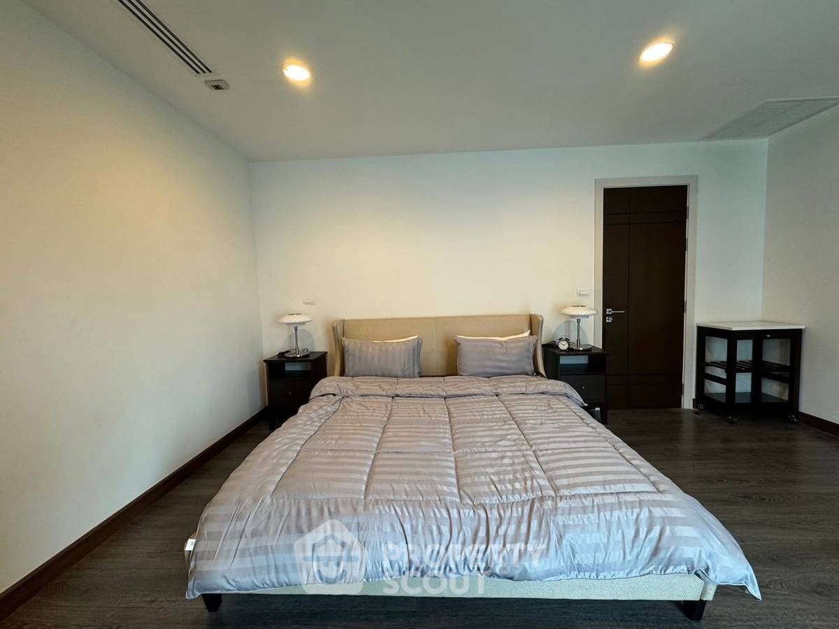 รูป คอนโด 3-ห้องนอน ที่ เดอะ เครสท์ ร่วมฤดี ใกล้ BTS เพลินจิต (ID 2155580) - รูปที่ 4/11