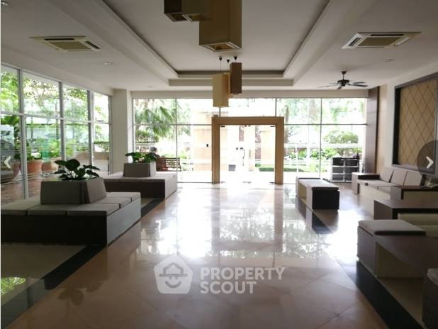 picture 2-BR Condo at Belle Park Residence Condominium in Chong Nonsi (ID 512871) - 9/12