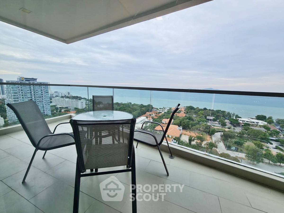 picture 2-BR Condo at The Peak Towers close to Phratamnak (ID 2137090) - 5/10