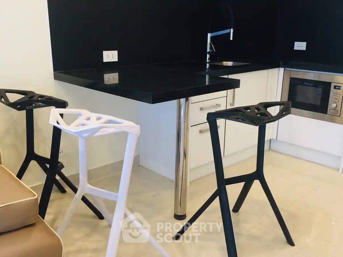 รูป คอนโด 1-ห้องนอน ที่ แกรนด์ อเวนิว พัทยา ใกล้ พัทยาใต้ (ID 1058437) - รูปที่ 2/14