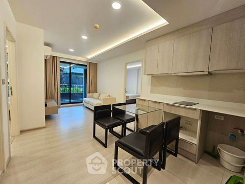 คอนโด 2-ห้องนอน ที่ วีธารา สุขุมวิท 36 ใกล้ BTS ทองหล่อ (ID 1512036)
