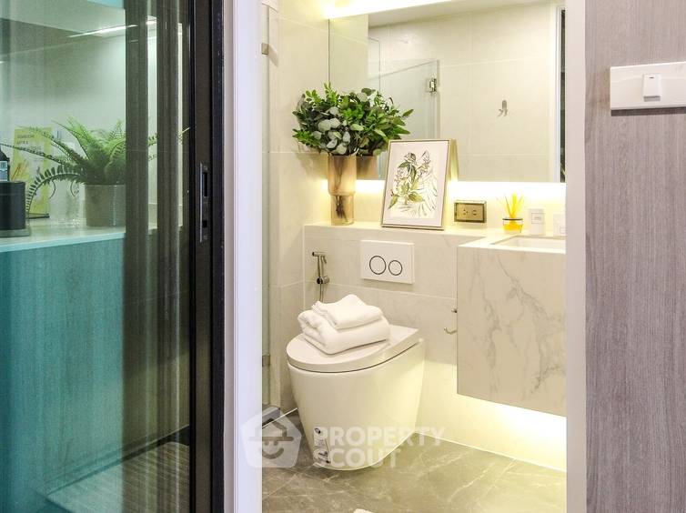 picture 1-BR Condo at Origin Plug & Play Ramkhamhaeng Triple Station in Hua Mak (ID 1445770) - 9/14