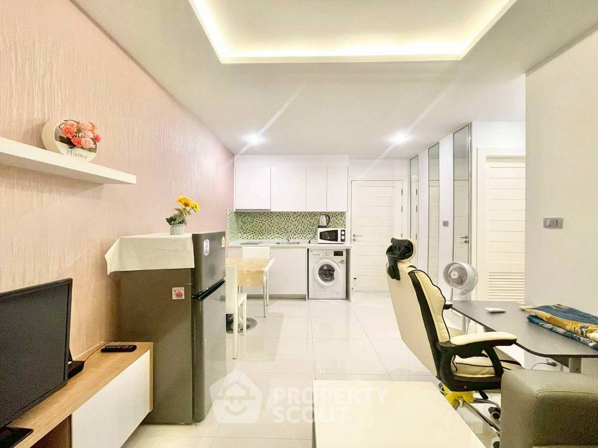 picture 1-BR Condo at Amazon Residence Pattaya Condominiums close to Pattaya (ID 2094354) - 8/16