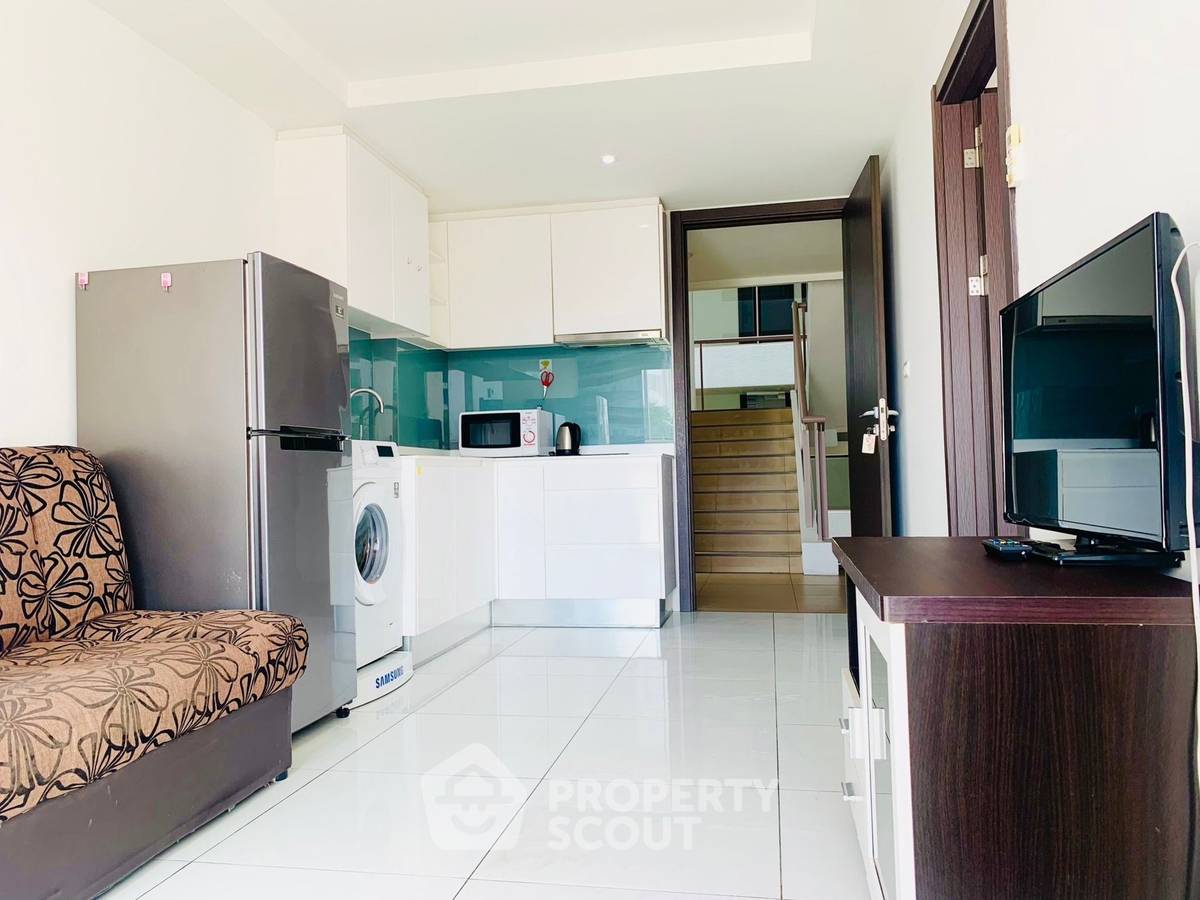 รูป คอนโด 1-ห้องนอน ที่ เดอะ เพลส พระตำหนัก ใกล้ ถนนพระตำหนัก พัทยา (ID 1750947) - รูปที่ 4/6