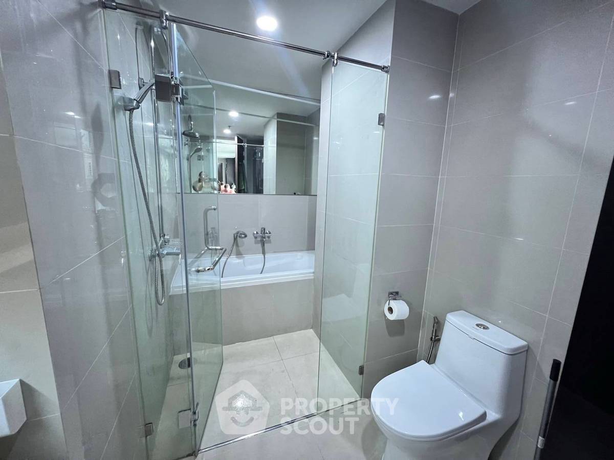 รูป คอนโด 2-ห้องนอน ที่ 15 สุขุมวิท เรสซิเด็นท์ ใกล้ BTS นานา (ID 1959768) - รูปที่ 11/15