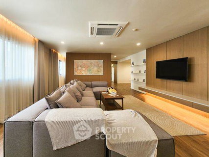 คอนโด 4-ห้องนอน ที่ ยูไนเต็ด ทาวเวอร์ ใกล้ BTS ทองหล่อ (ID 2005441)