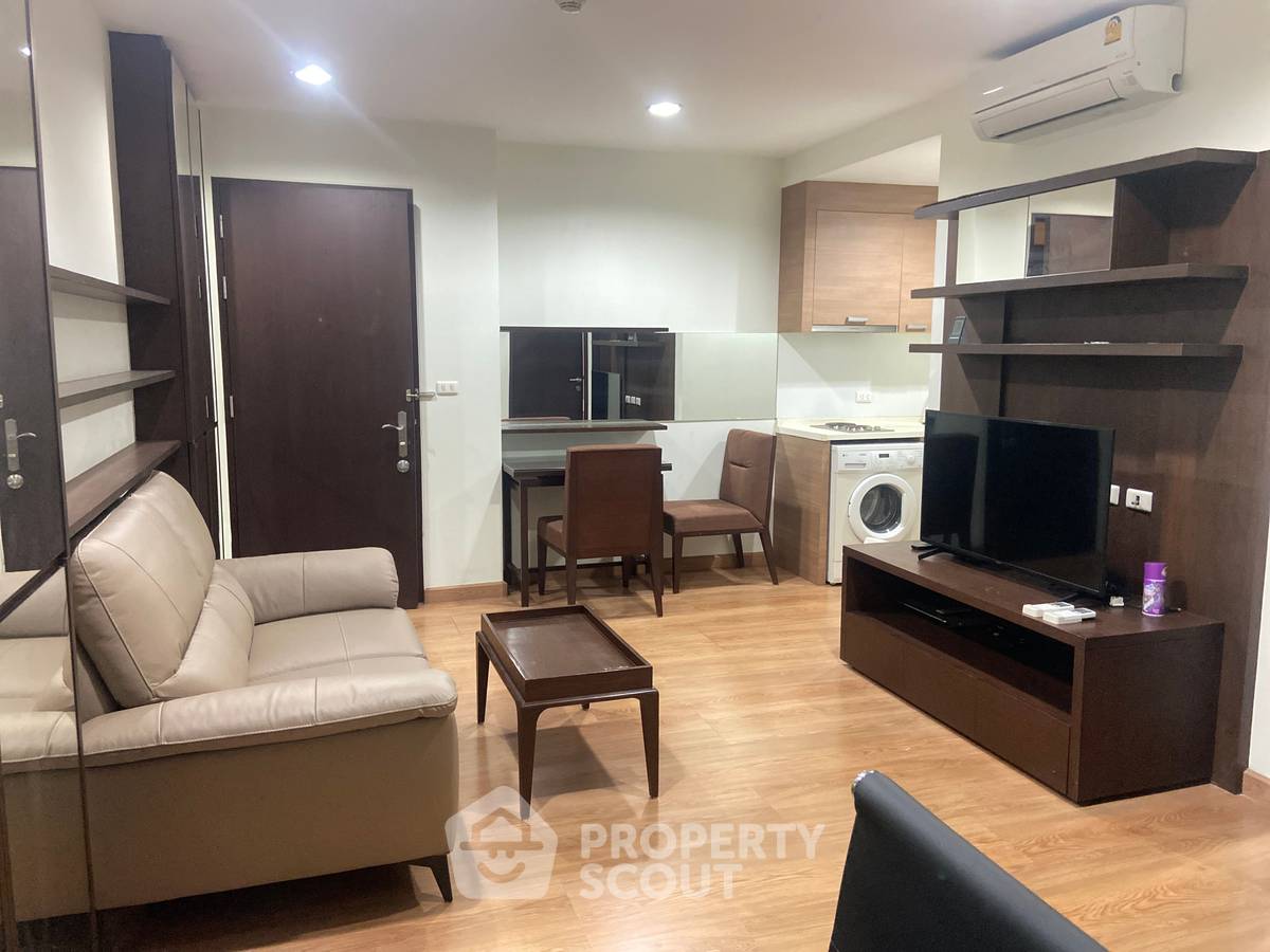 รูป คอนโด 1-ห้องนอน ที่ ดิ แอดเดรส สุขุมวิท 42 ใกล้ BTS เอกมัย (ID 2108545) - รูปที่ 1/9