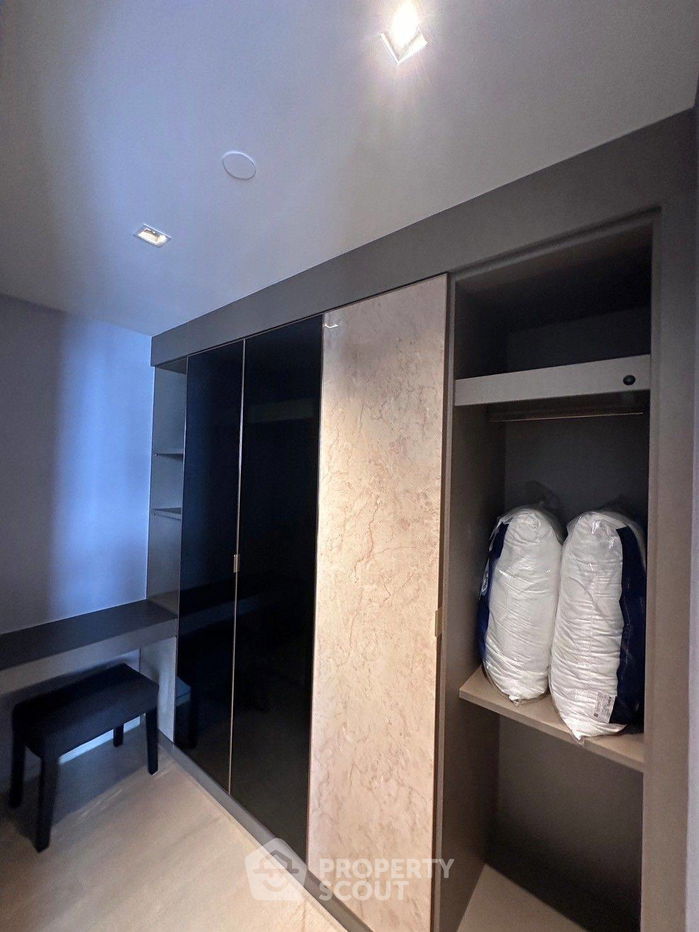 picture 2-BR Condo at Ashton Silom near BTS Chong Nonsi (ID 1546706) - 8/11