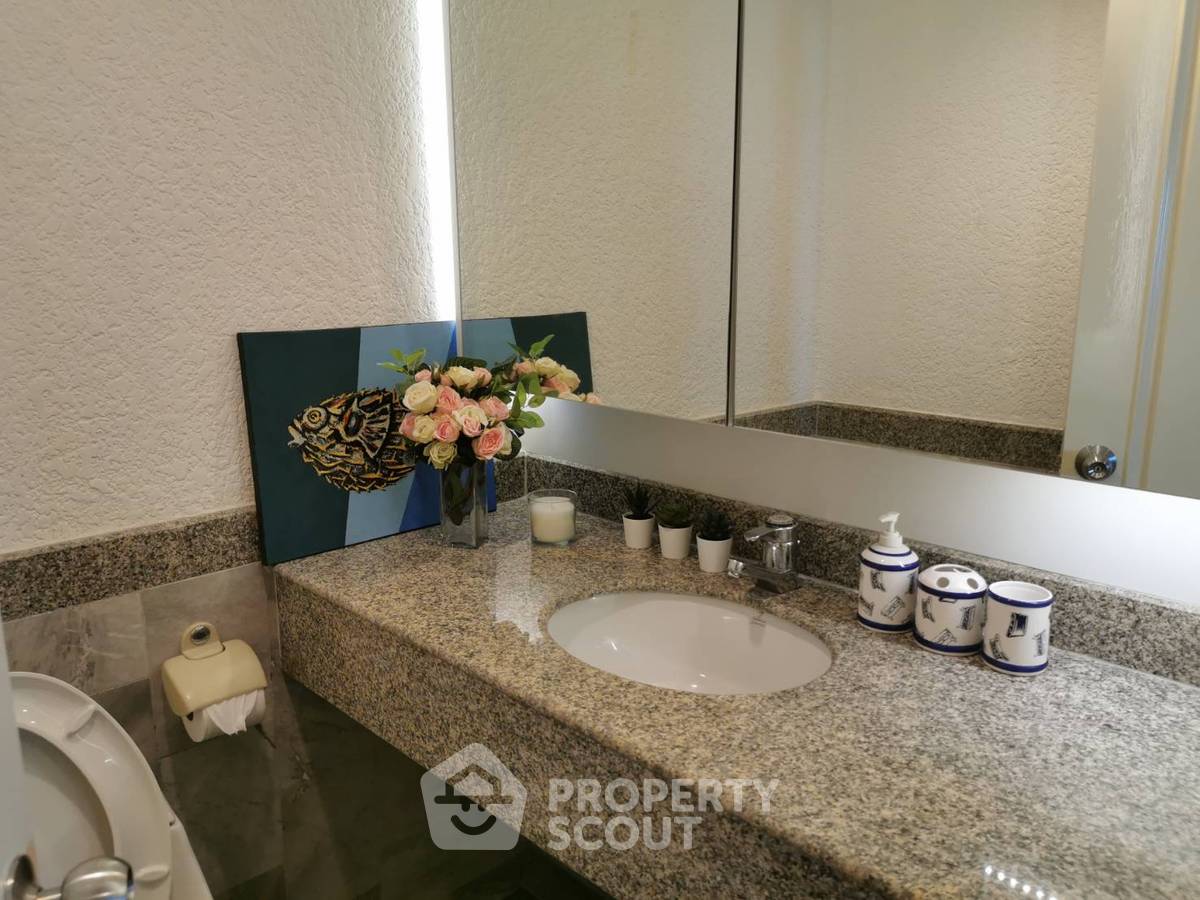 picture 2-BR Condo at Las Colinas near BTS Asok (ID 514743) - 13/19