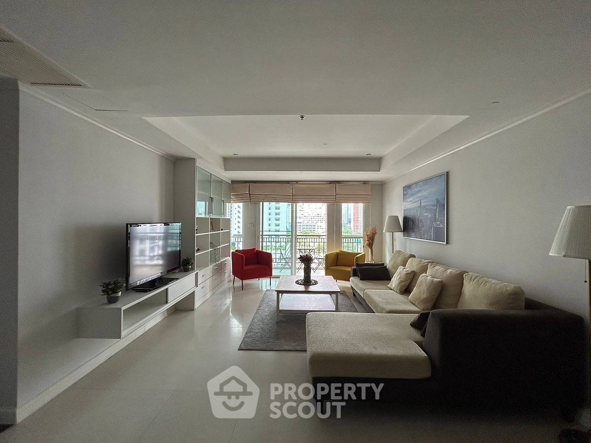 picture 2-BR Condo at The Oleander near BTS Nana (ID 1477127) - 3/29
