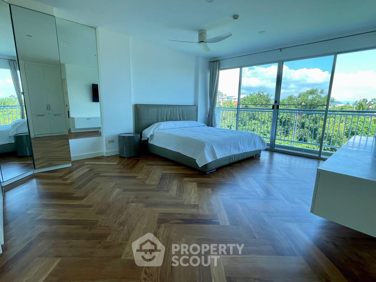 picture 3-BR Condo at Baan Suan Rim Sai close to Khao Takiab beach (ID 1396662) - 8/26