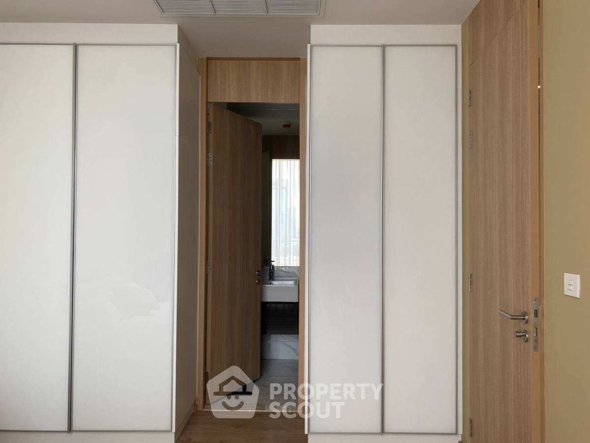 รูป คอนโด 1-ห้องนอน ที่ โนเบิล บีอี ไนน์ทีน สุขุมวิท ใกล้ BTS นานา (ID 1983309) - รูปที่ 6/8