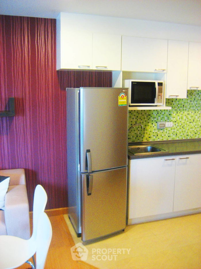 picture 1-BR Condo at The Niche Sukhumvit 49 near MRT Phetchaburi (ID 510500) - 3/10