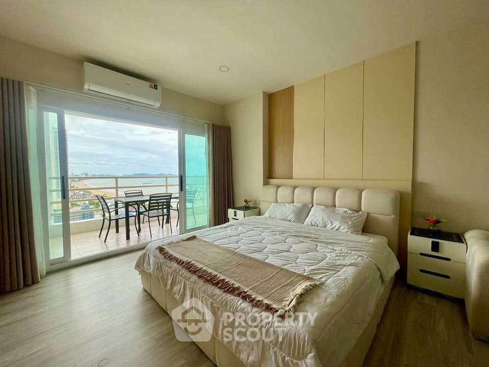 picture 1-BR Condo at View Talay 8 Condominium Jomtien close to Jomtien Beach (ID 2183494) - 4/19