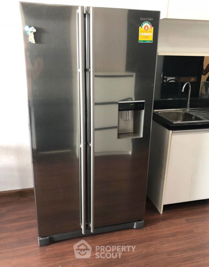 picture 2-BR Condo at Sky Walk Residences near BTS Phra Khanong (ID 564961) - 5/9
