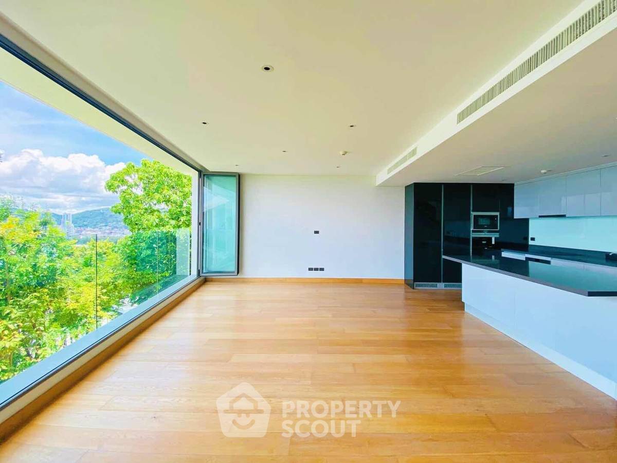 picture Blue Point Condos - 5-bed grand penthouse with private rooftop terrace overlooking Patong Beach (ID 992300) - 22/26