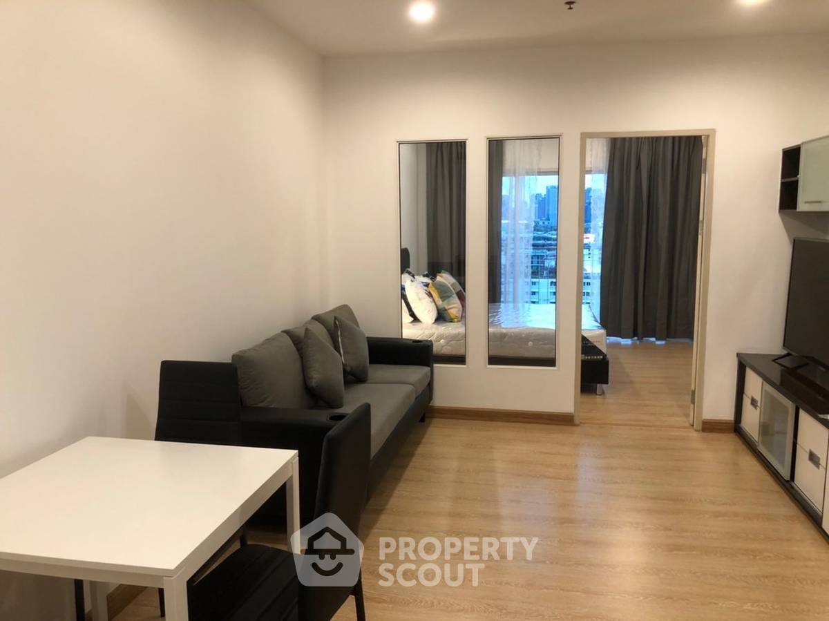 รูป คอนโด 1-ห้องนอน ที่ เดอะ คอมพลีท ราชปรารภ ใกล้ ARL ราชปรารภ (ID 1438773) - รูปที่ 1/8