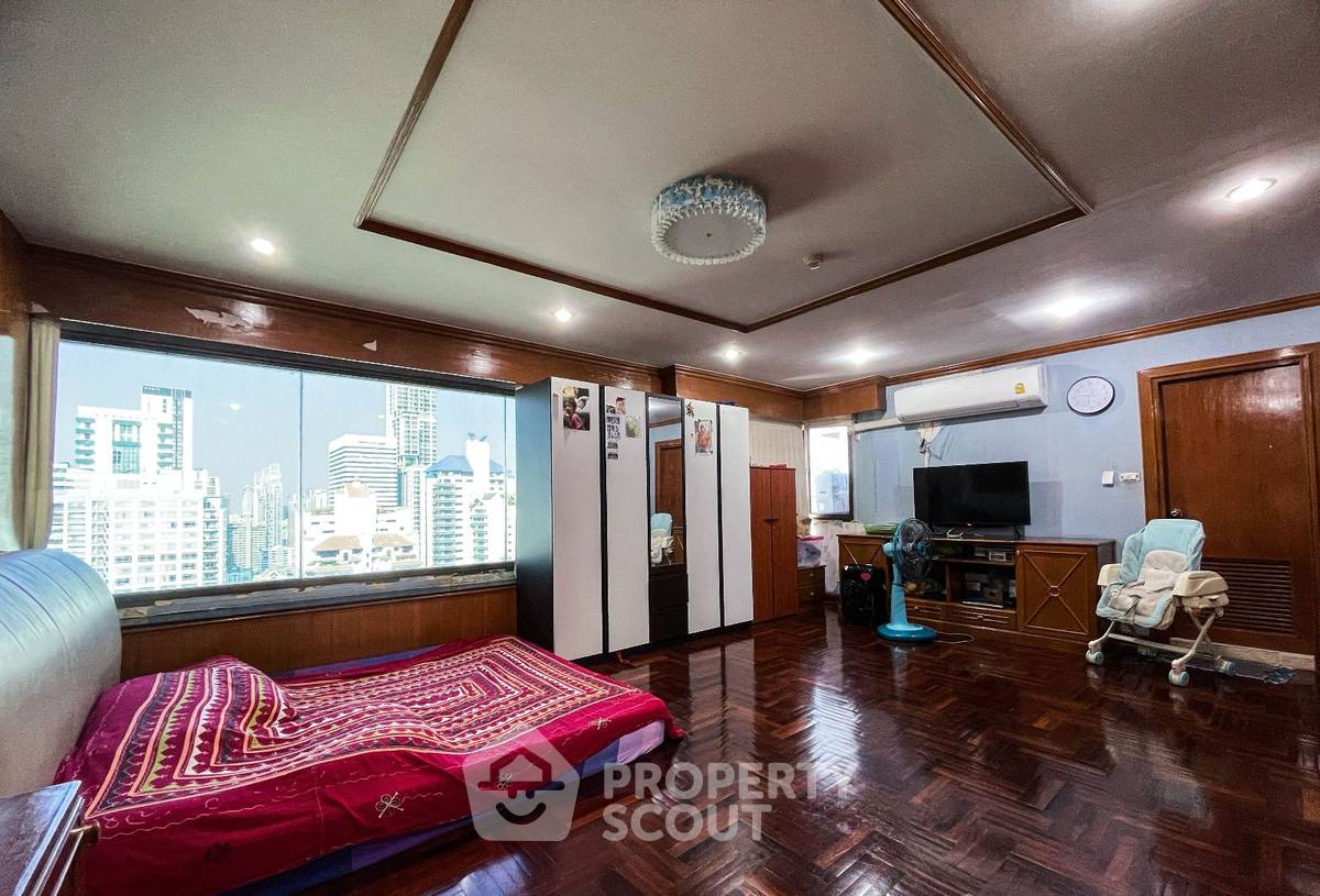 รูป คอนโด 3-ห้องนอน ที่ ลิเบอร์ตี้ พาร์ค คอนโดมิเนียม ใกล้ MRT สุขุมวิท (ID 1465300) - รูปที่ 10/15