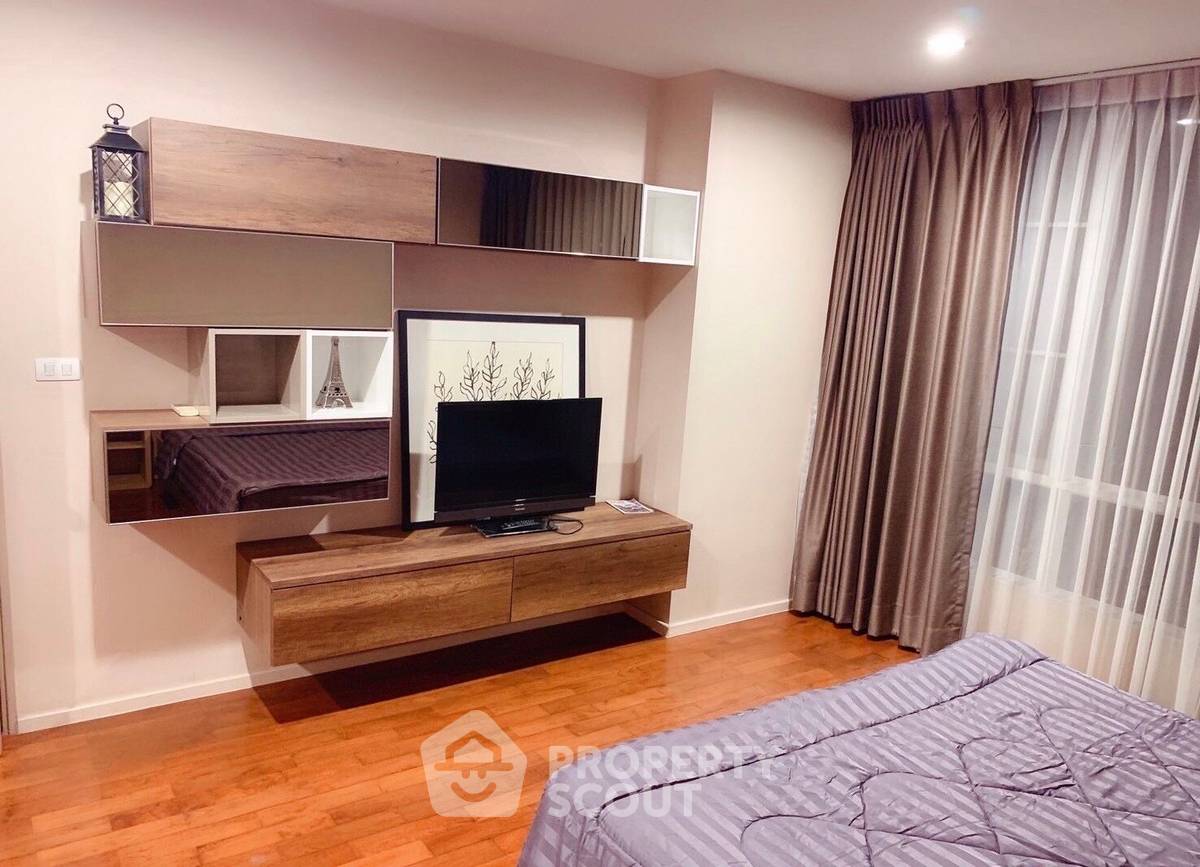 รูป คอนโด 1-ห้องนอน ที่ สิริ ออน 8 สุขุมวิท 8 ใกล้ BTS นานา (ID 2084187) - รูปที่ 8/11