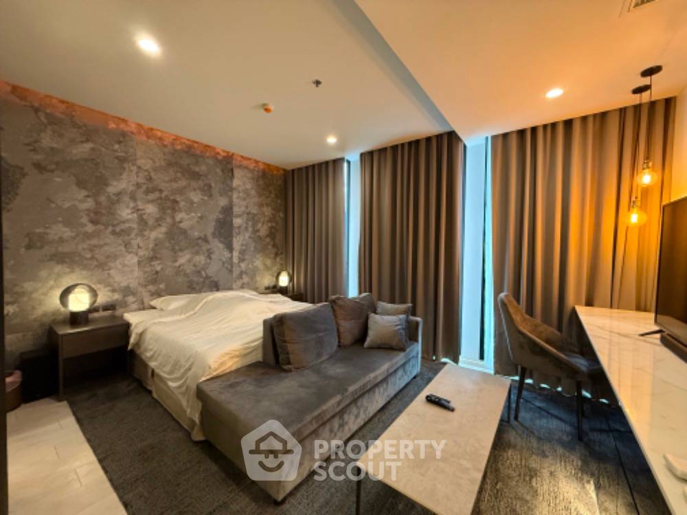 picture 1-BR Condo at Noble Ploenchit near BTS Phloen Chit (ID 1908632) - 1/7