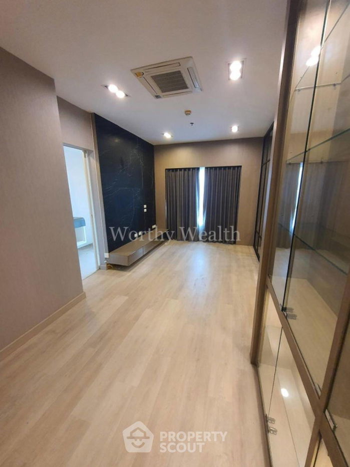 รูป คอนโด 1-ห้องนอน ที่ คิว เฮ้าส์ สาทร ใกล้ BTS กรุงธนบุรี (ID 1700492) - รูปที่ 1/16