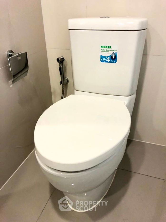 รูป คอนโด 1-ห้องนอน ที่ ริทึ่ม อโศก ใกล้ MRT พระราม 9 (ID 894105) - รูปที่ 13/16