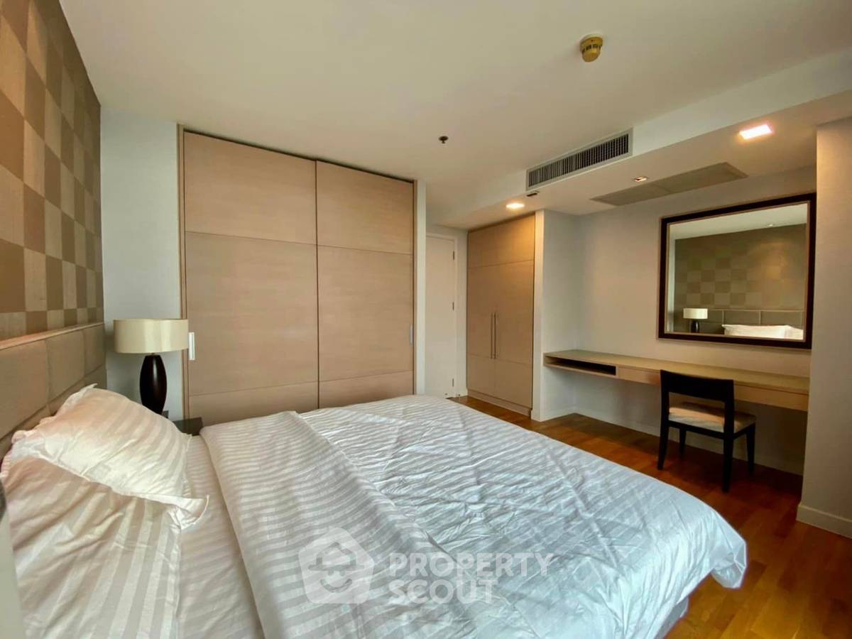 รูป คอนโด 2-ห้องนอน ที่ เออร์บานา สาทร คอนโดมิเนียม ใกล้ BTS ศาลาแดง (ID 1309677) - รูปที่ 16/33