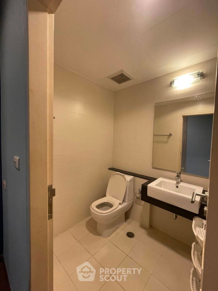 picture 2-BR Condo at Chewathai Ratchaprarop near BTS Victory Monument (ID 597644) - 10/15