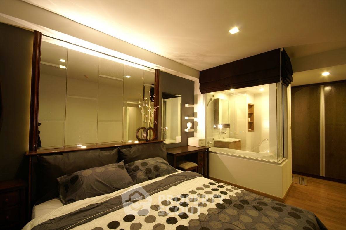 picture 2-BR Condo at The Seed Musee Sukhumvit 26 near BTS Phrom Phong (ID 449964) - 5/14
