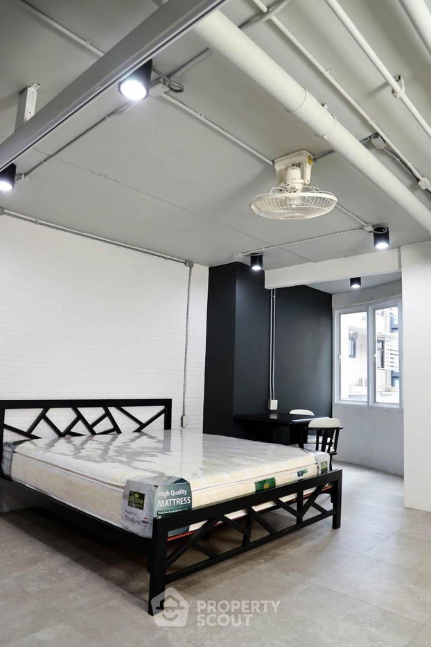picture 1-BR Condo at 15 Suite Condominium near ARL Makkasan (ID 1211019) - 5/12